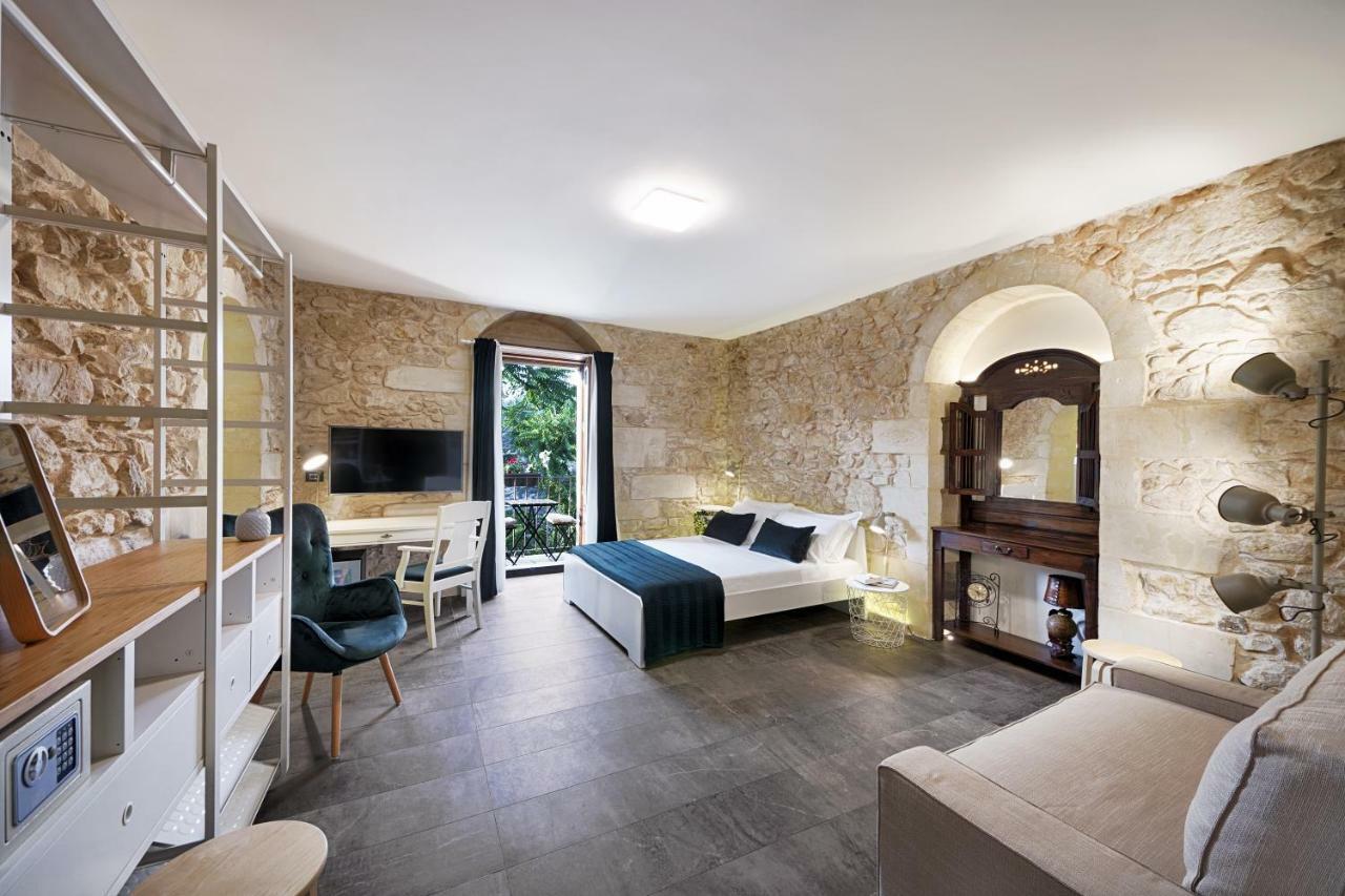 Centosedici Rooms Ragusa Kültér fotó