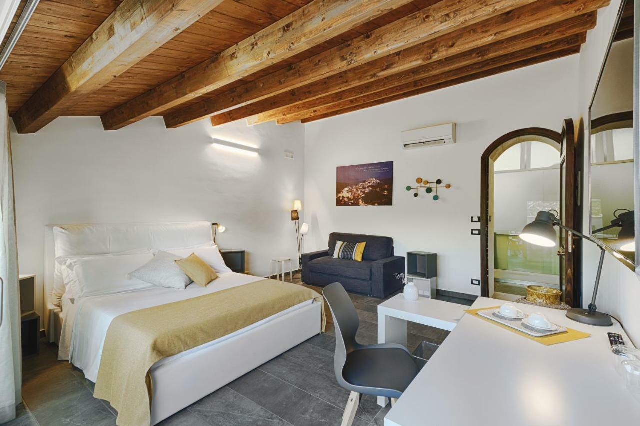 Centosedici Rooms Ragusa Kültér fotó